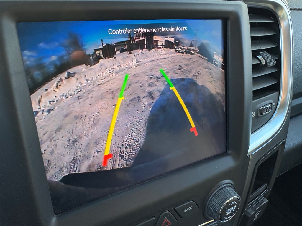 Ram 1500 Classic SLT 2022 à Paspébiac, Québec - 20 - w1024h768px