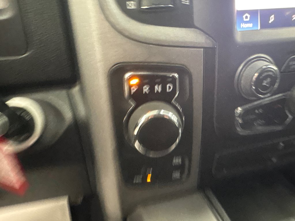 2022 Ram 1500 Classic Express in Paspébiac, Quebec - 16 - w1024h768px