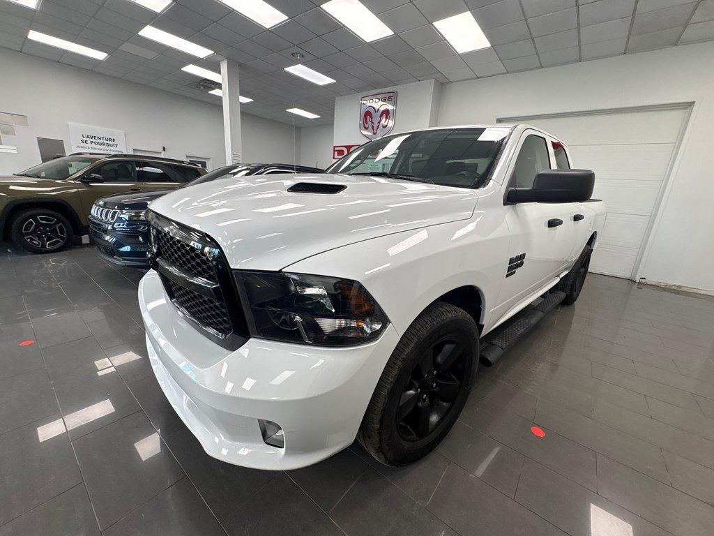 2022 Ram 1500 Classic Express in Paspébiac, Quebec - 1 - w1024h768px