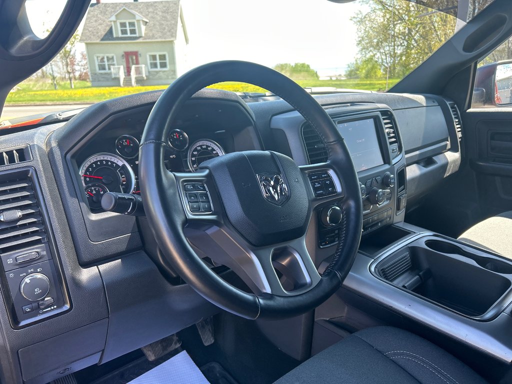 2023 Ram 1500 Classic Express in Chandler, Quebec - 11 - w1024h768px
