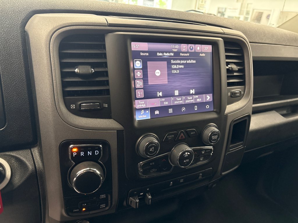 Ram 1500 Classic Express 2023 à Paspébiac, Québec - 13 - w1024h768px