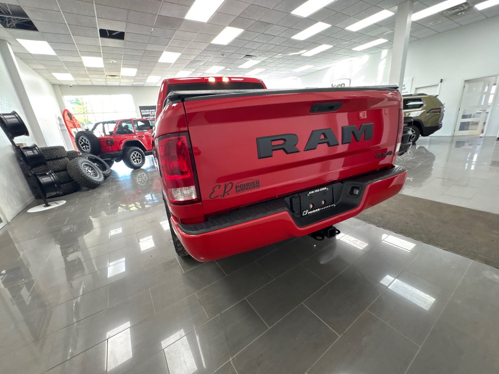 Ram 1500 Classic Express 2023 à Paspébiac, Québec - 6 - w1024h768px