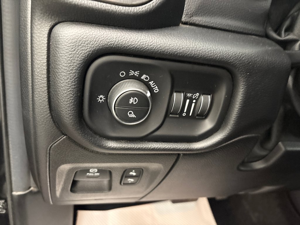 Ram 1500 Sport 2019 à Paspébiac, Québec - 19 - w1024h768px