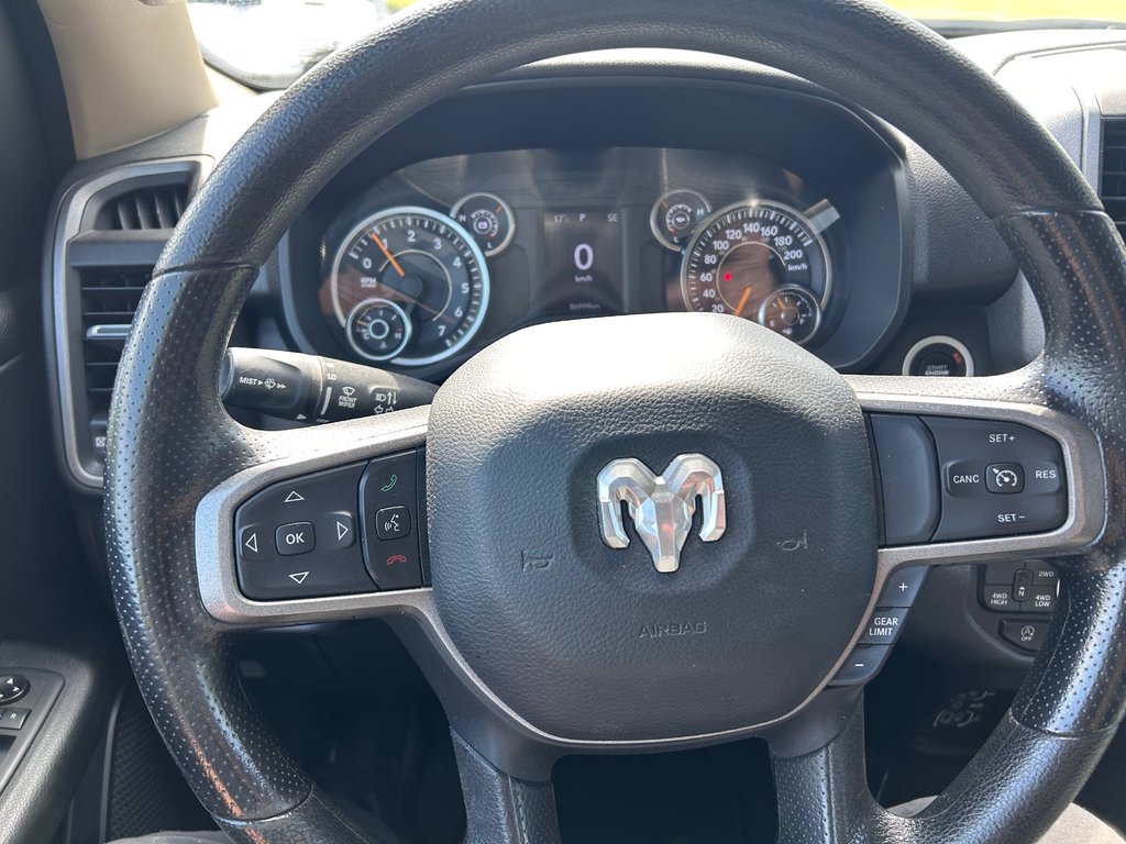2021 Ram 1500 Tradesman in Chandler, Quebec - 19 - w1024h768px