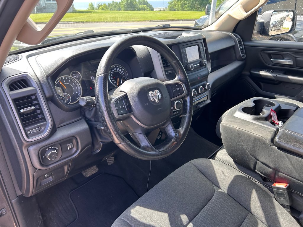 2021 Ram 1500 Tradesman in Chandler, Quebec - 10 - w1024h768px