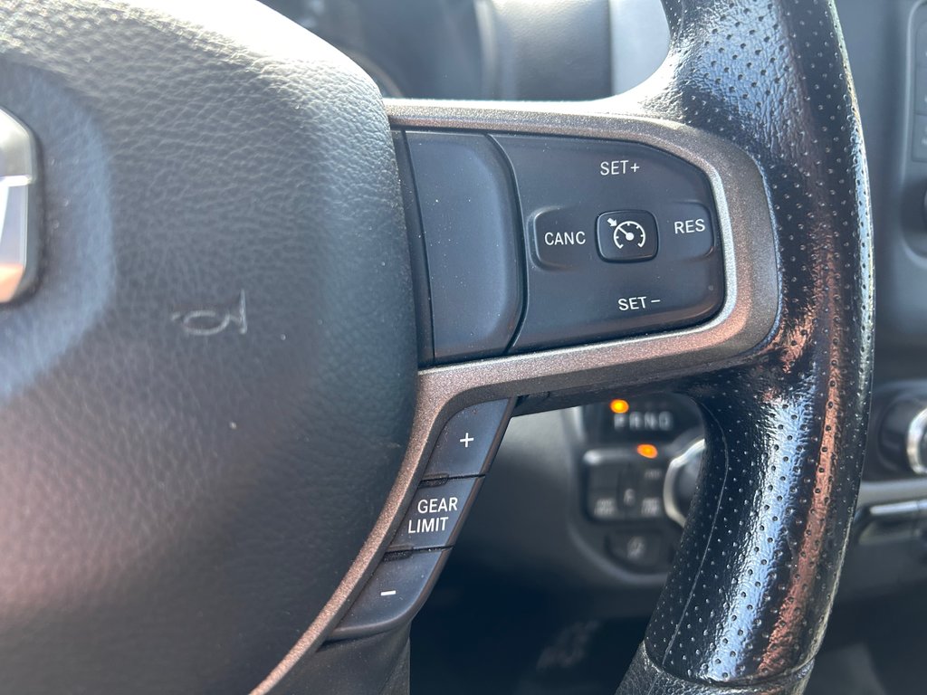 2021 Ram 1500 Tradesman in Chandler, Quebec - 16 - w1024h768px
