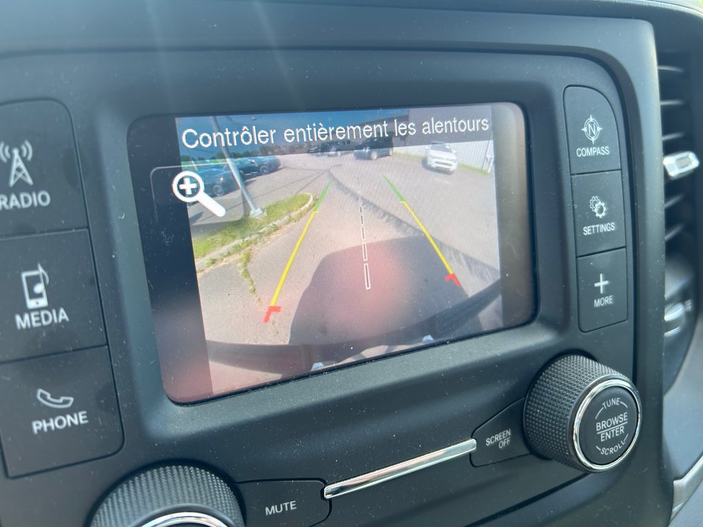 2021 Ram 1500 Tradesman in Chandler, Quebec - 13 - w1024h768px