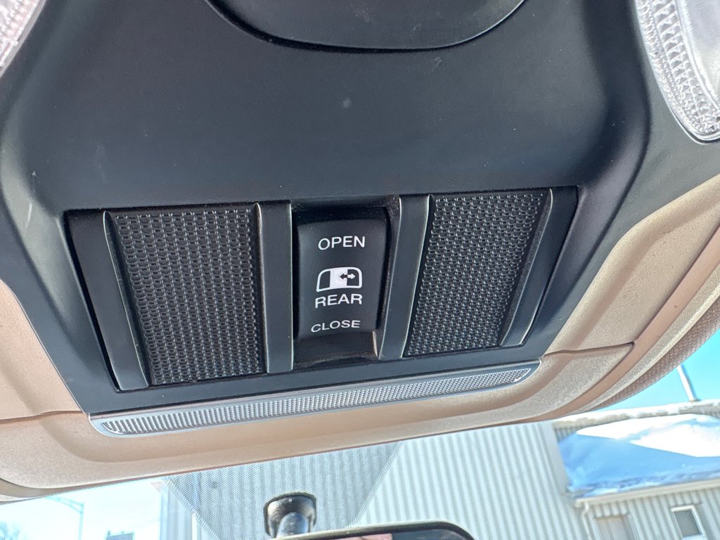 Ram 1500 Tradesman 2021 à Paspébiac, Québec - 14 - w1024h768px