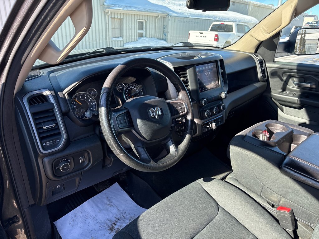 Ram 1500 Tradesman 2021 à Paspébiac, Québec - 9 - w1024h768px