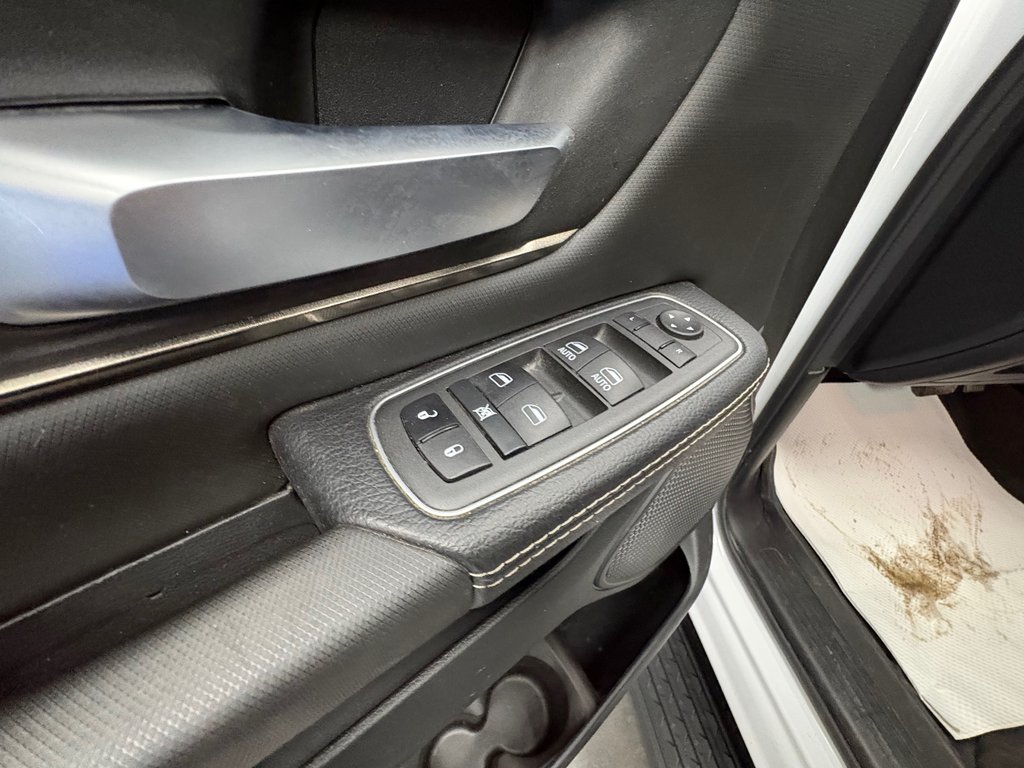 Ram 1500 Sport 2022 à Paspébiac, Québec - 12 - w1024h768px