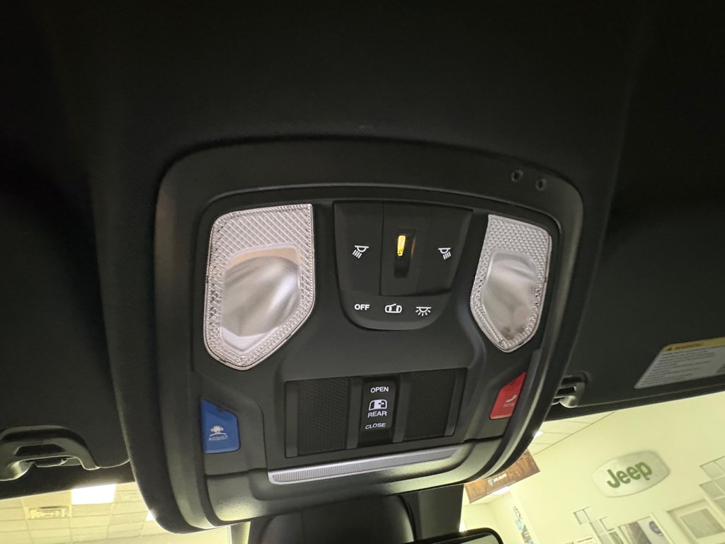 Ram 1500 Rebel 2023 à Paspébiac, Québec - 19 - w1024h768px