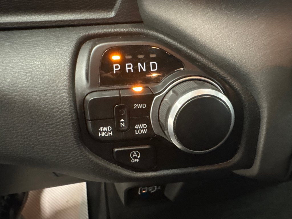 2023 Ram 1500 Tradesman in Paspébiac, Quebec - 16 - w1024h768px