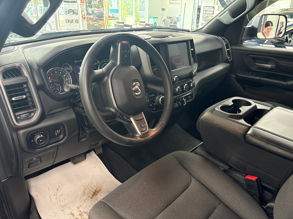 2023 Ram 1500 Tradesman in Paspébiac, Quebec - 11 - w1024h768px