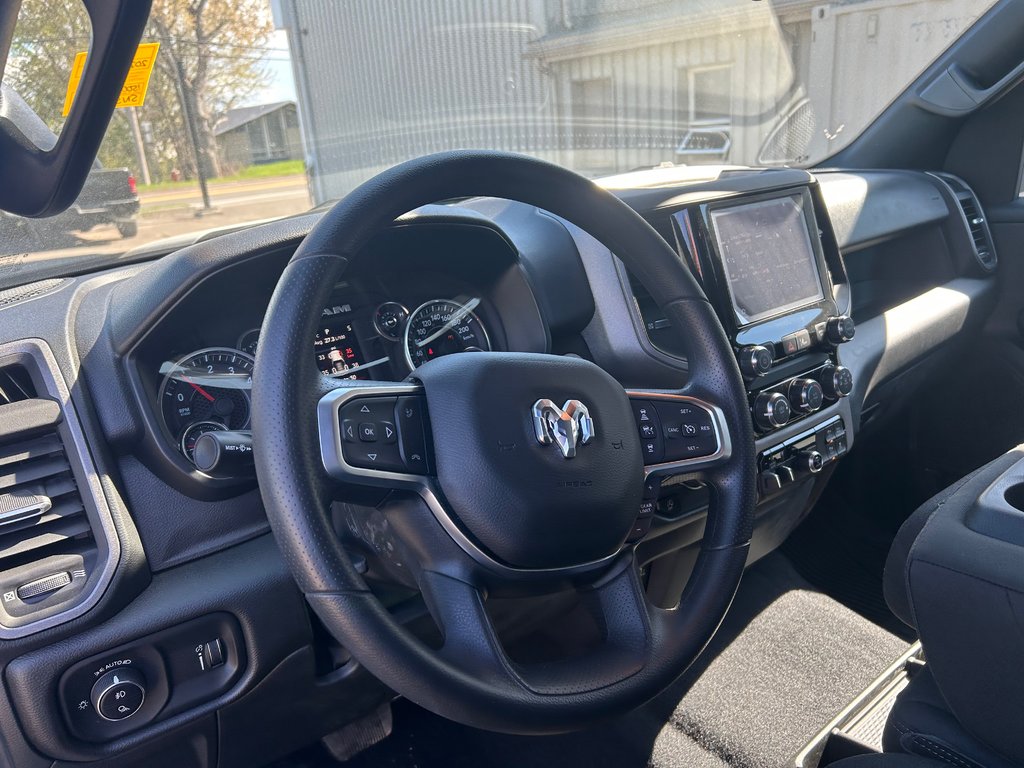 Ram 1500 TRADESMAN 2025 à Paspébiac, Québec - 17 - w1024h768px