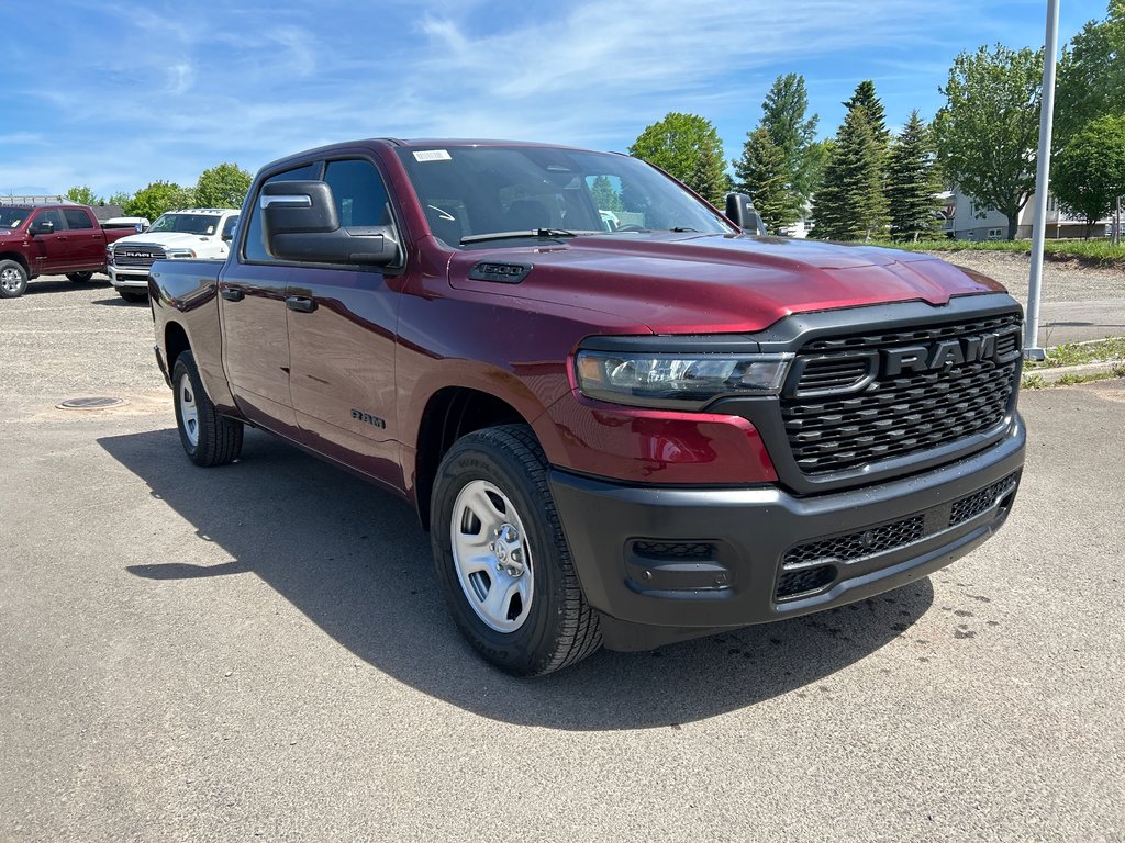 2025  1500 TRADESMAN in Paspébiac, Quebec - 3 - w1024h768px