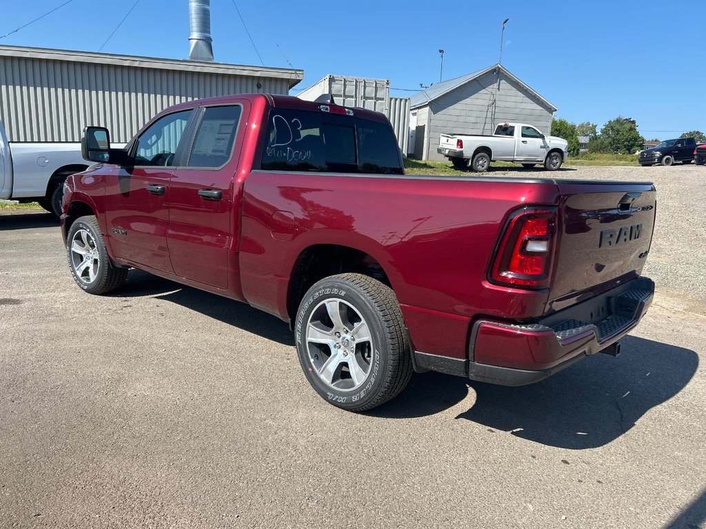 2025  1500 TRADESMAN in Paspébiac, Quebec - 7 - w1024h768px