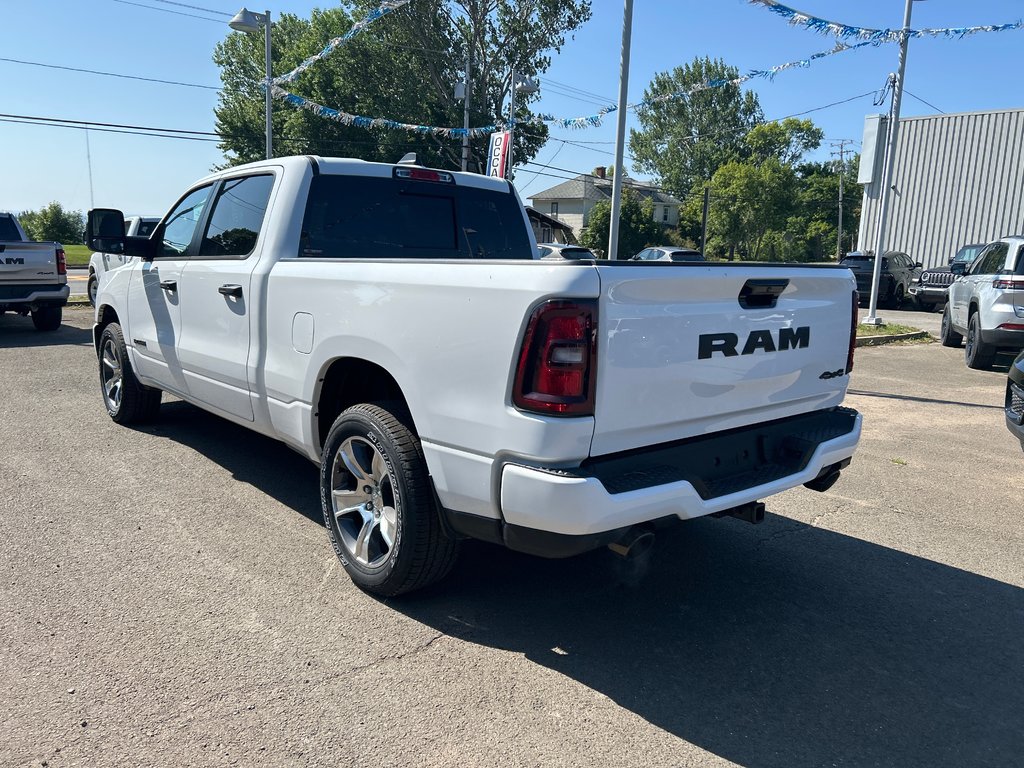 2025  1500 TRADESMAN in Paspébiac, Quebec - 7 - w1024h768px