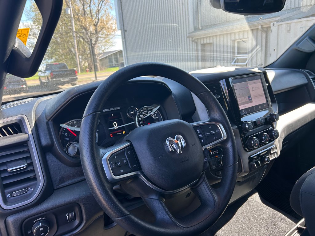 Ram 1500 TRADESMAN 2025 à Paspébiac, Québec - 18 - w1024h768px