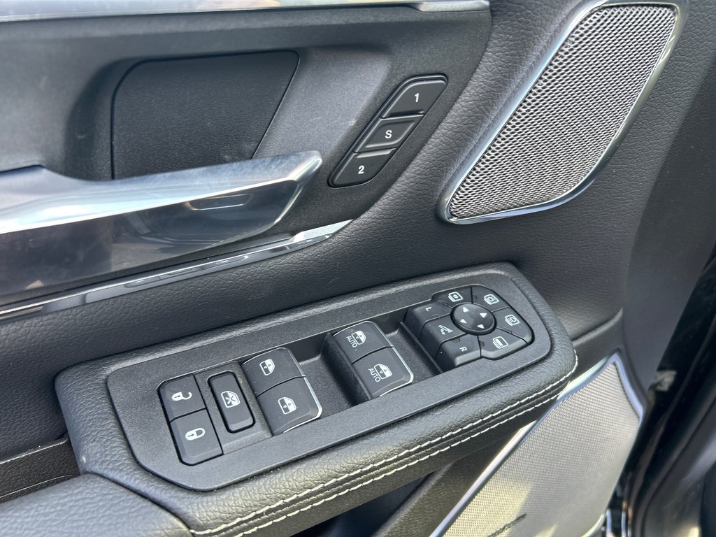 Ram 1500 LARAMIE 2025 à Paspébiac, Québec - 13 - w1024h768px