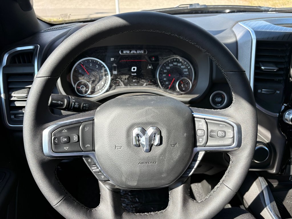 2025 Ram 1500 BIG HORN in Paspébiac, Quebec - 15 - w1024h768px