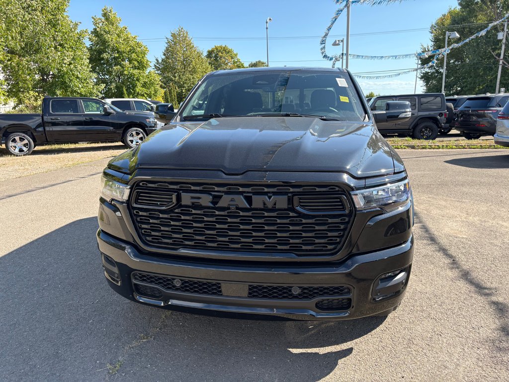 2025 Ram 1500 BIG HORN in Paspébiac, Quebec - 2 - w1024h768px