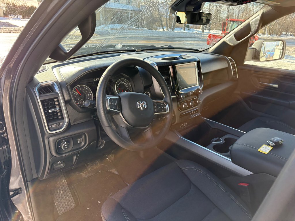 Ram 1500 TRADESMAN 2025 à Paspébiac, Québec - 10 - w1024h768px