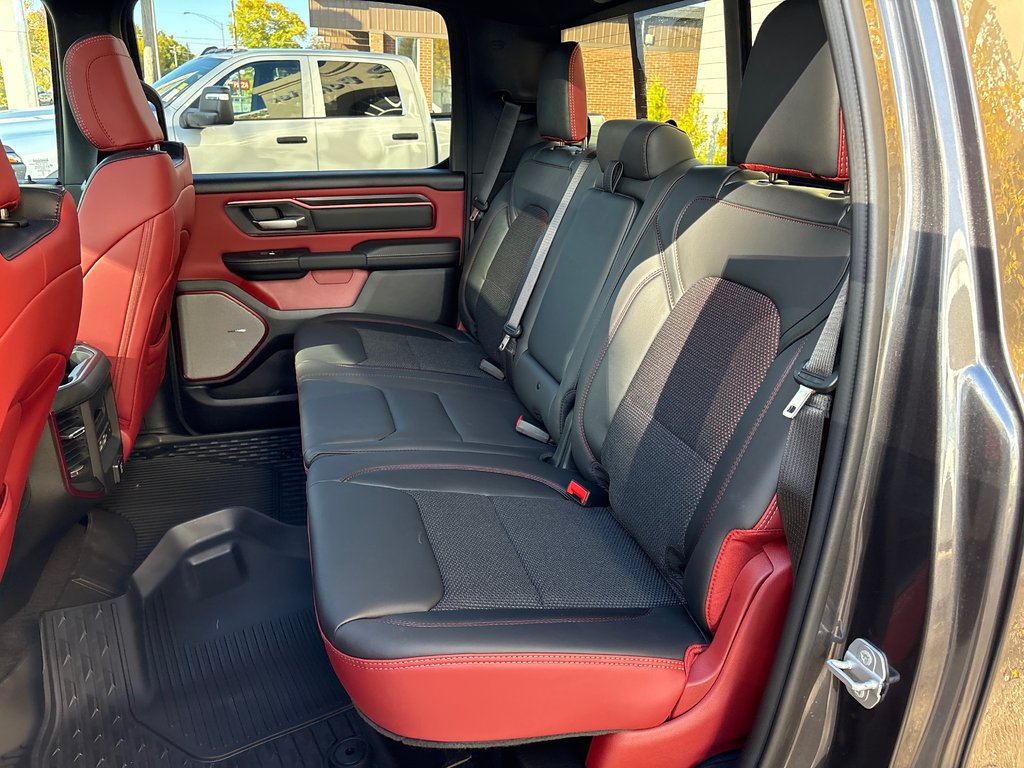 Ram 1500 REBEL 2026 à Paspébiac, Québec - 10 - w1024h768px