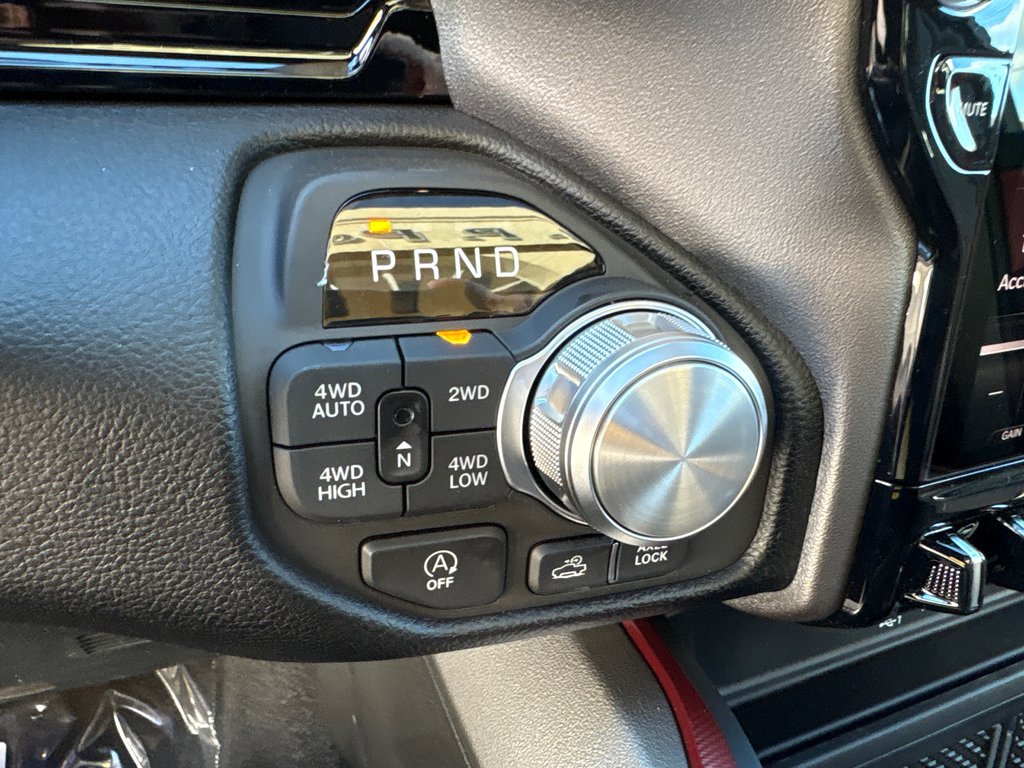 Ram 1500 REBEL 2026 à Paspébiac, Québec - 18 - w1024h768px