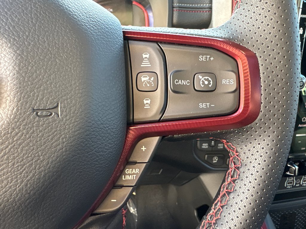 Ram 1500 REBEL 2026 à Paspébiac, Québec - 21 - w1024h768px