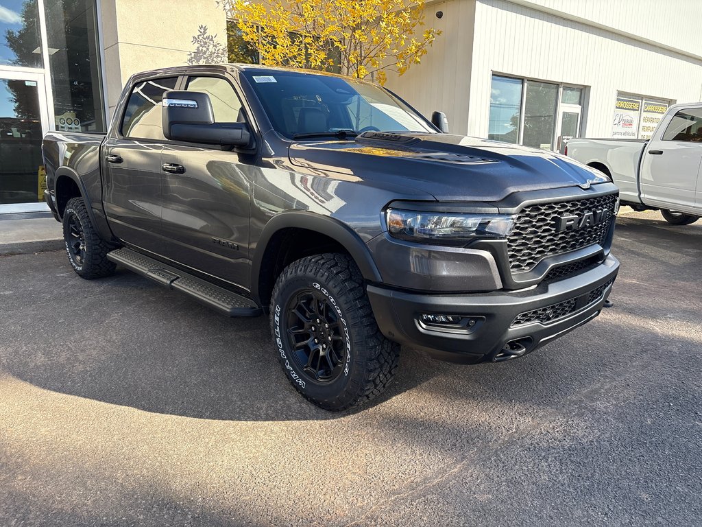 Ram 1500 REBEL 2026 à Paspébiac, Québec - 3 - w1024h768px
