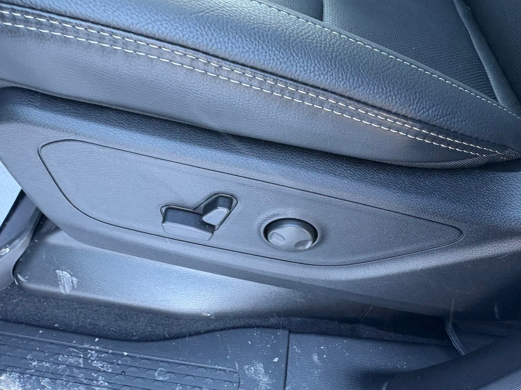 Ram 1500 REBEL 2026 à Paspébiac, Québec - 11 - w1024h768px