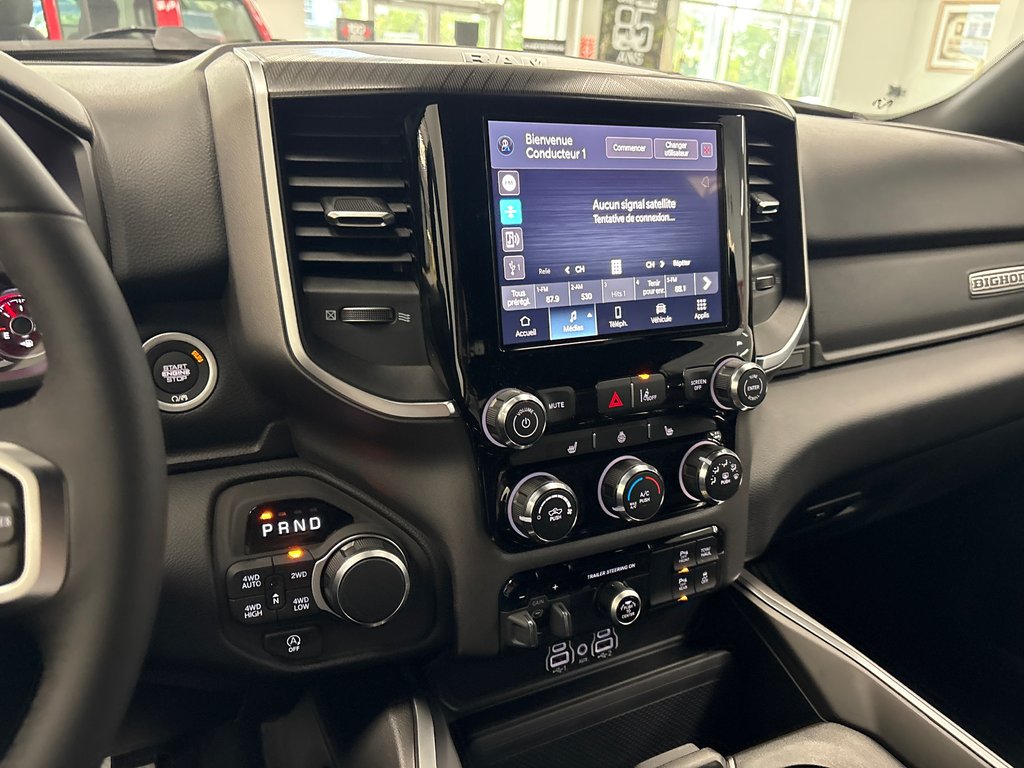 Ram 1500 BIG HORN 2026 à Paspébiac, Québec - 16 - w1024h768px