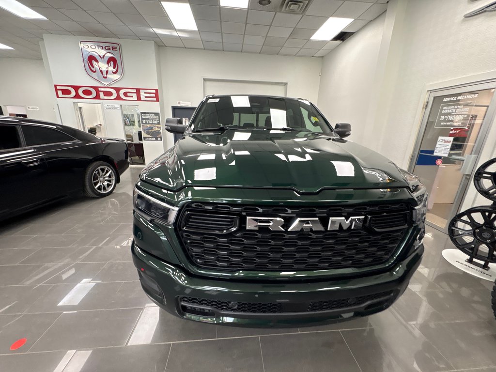 Ram 1500 BIG HORN 2026 à Paspébiac, Québec - 2 - w1024h768px