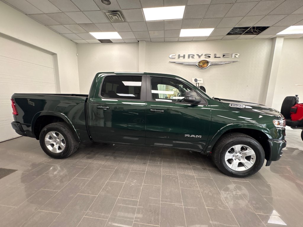 Ram 1500 BIG HORN 2026 à Paspébiac, Québec - 4 - w1024h768px