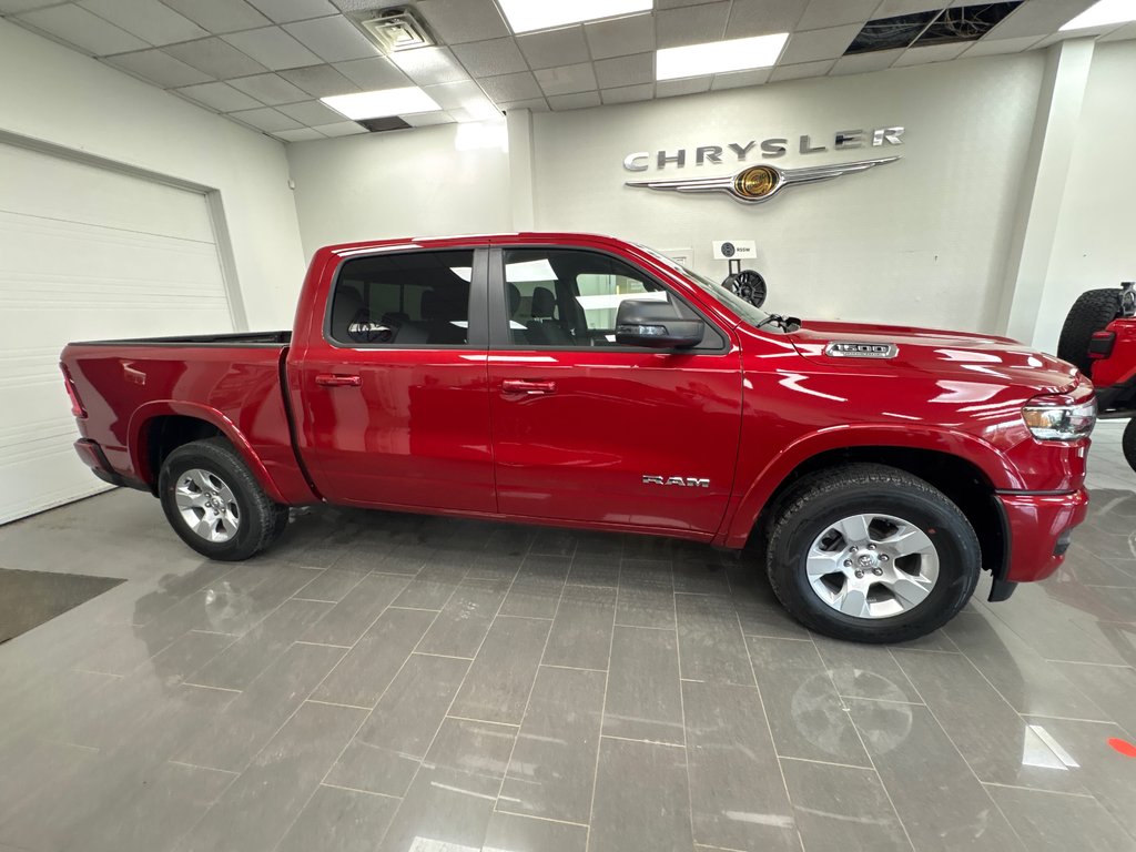 Ram 1500 BIG HORN 2026 à Paspébiac, Québec - 4 - w1024h768px