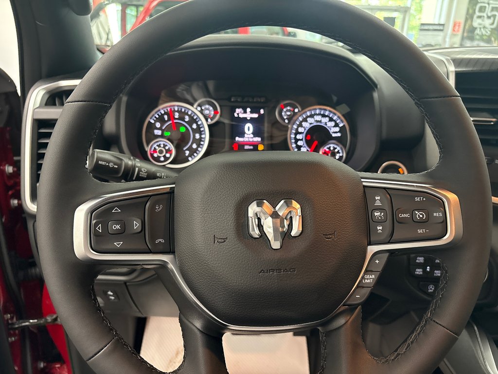Ram 1500 BIG HORN 2026 à Paspébiac, Québec - 16 - w1024h768px