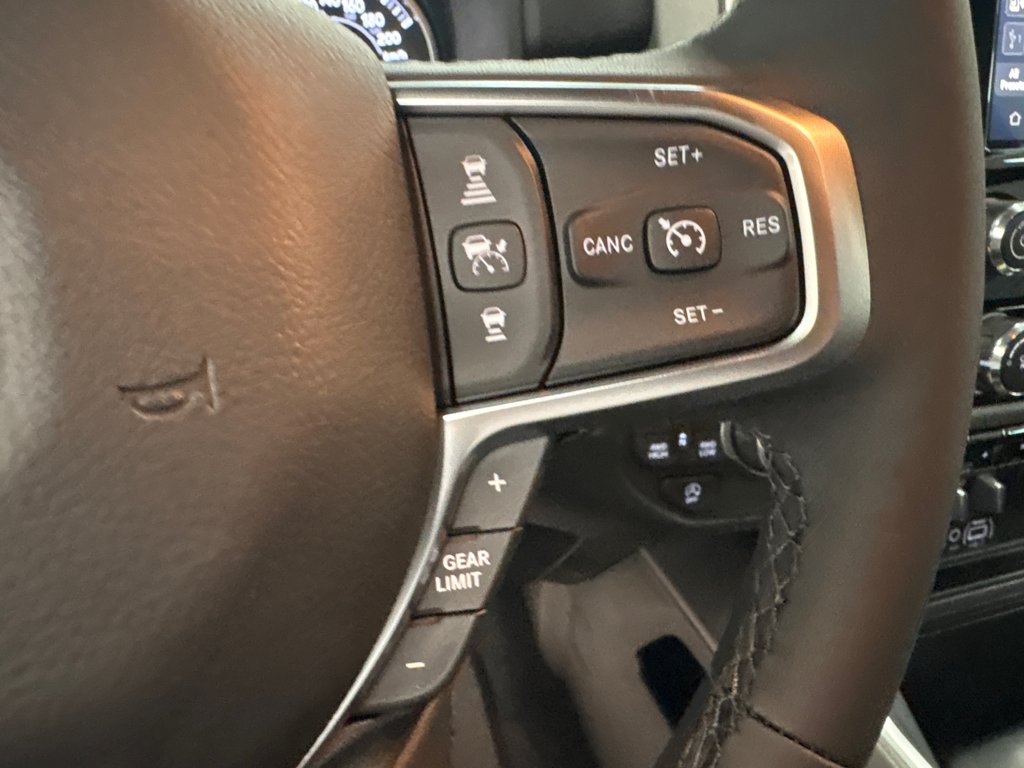 Ram 1500 BIG HORN 2026 à Paspébiac, Québec - 17 - w1024h768px
