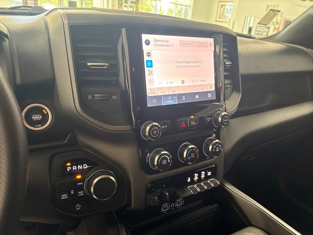 Ram 1500 EXPRESS 2027 à Paspébiac, Québec - 13 - w1024h768px