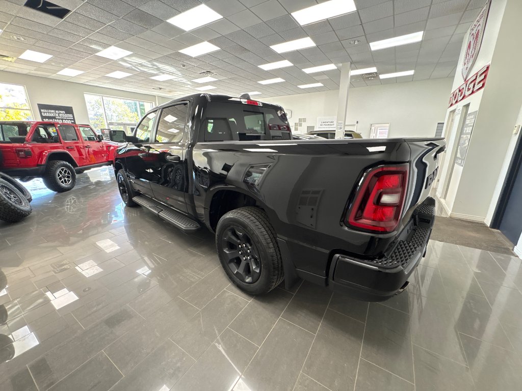 Ram 1500 EXPRESS 2027 à Paspébiac, Québec - 8 - w1024h768px