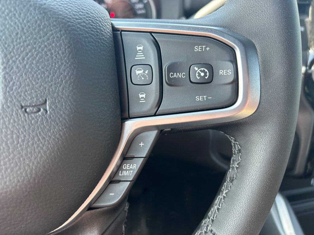 2025 Ram 2500 Big Horn in Paspébiac, Quebec - 21 - w1024h768px
