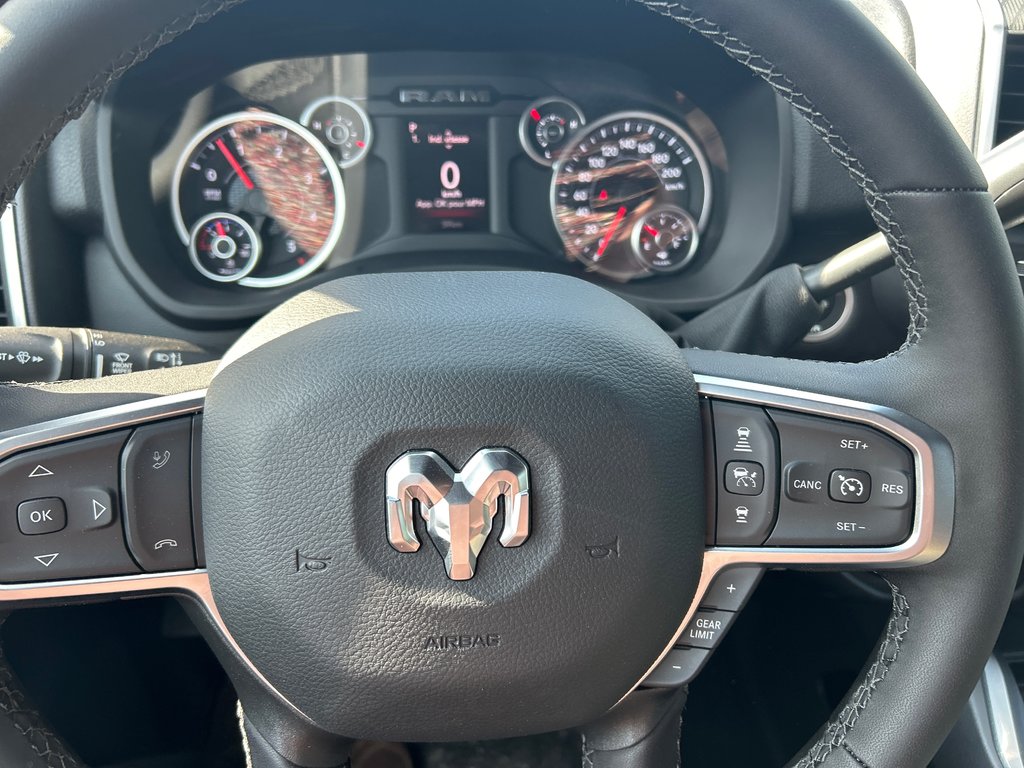 2025 Ram 2500 Big Horn in Paspébiac, Quebec - 20 - w1024h768px