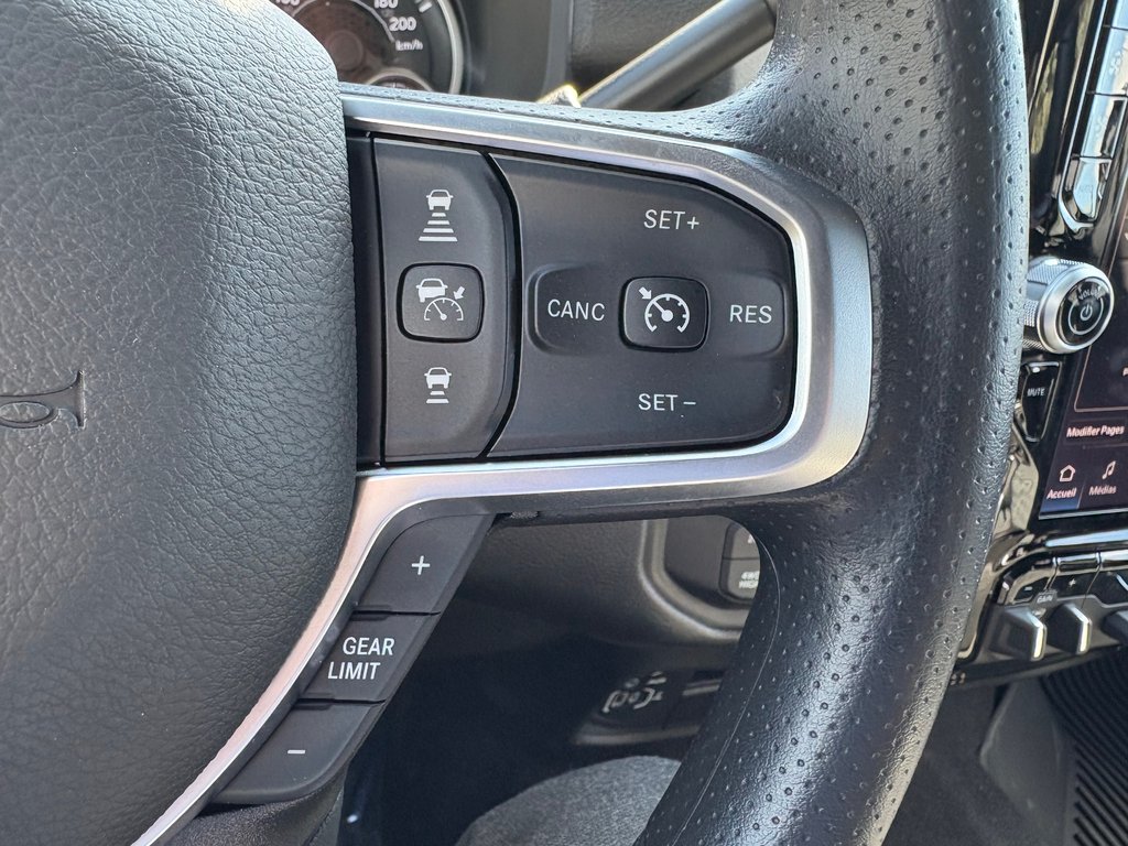 Ram 2500 TRADESMAN 2026 à Paspébiac, Québec - 18 - w1024h768px