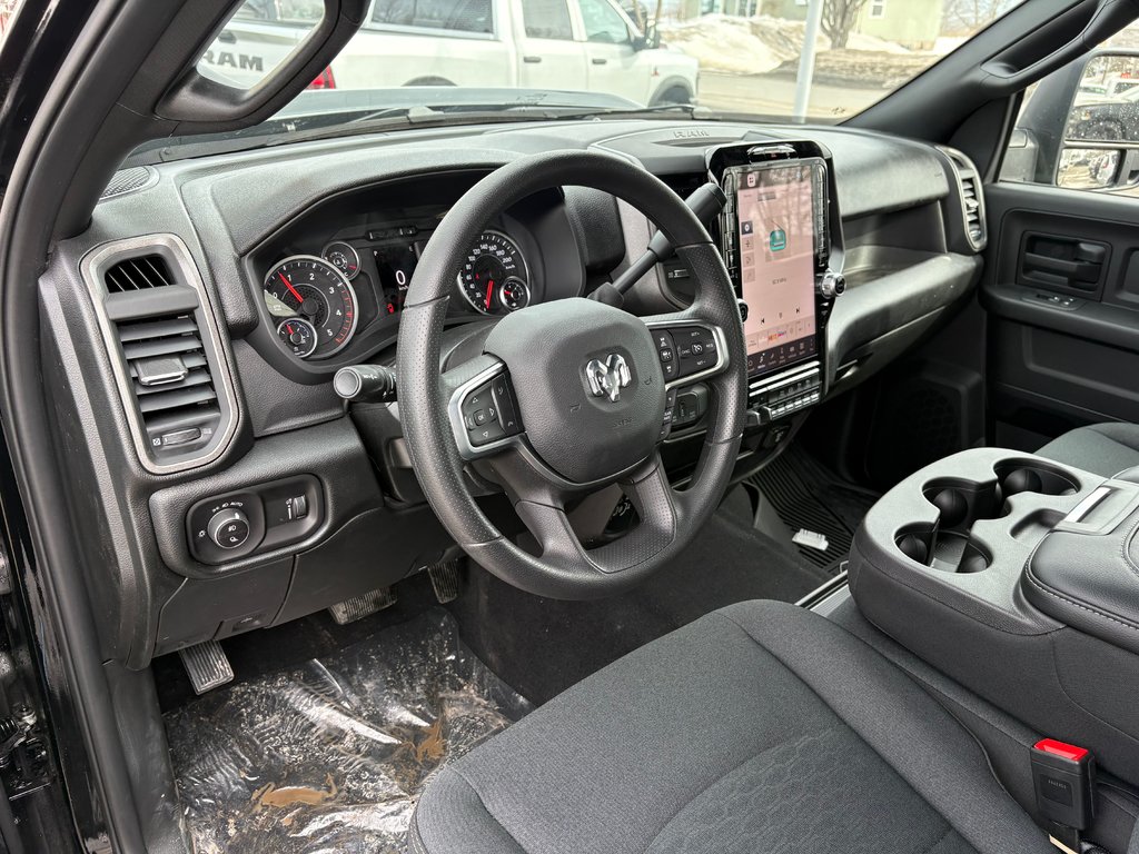 2026 Ram 2500 BLACK EXPRESS in Paspébiac, Quebec - 11 - w1024h768px