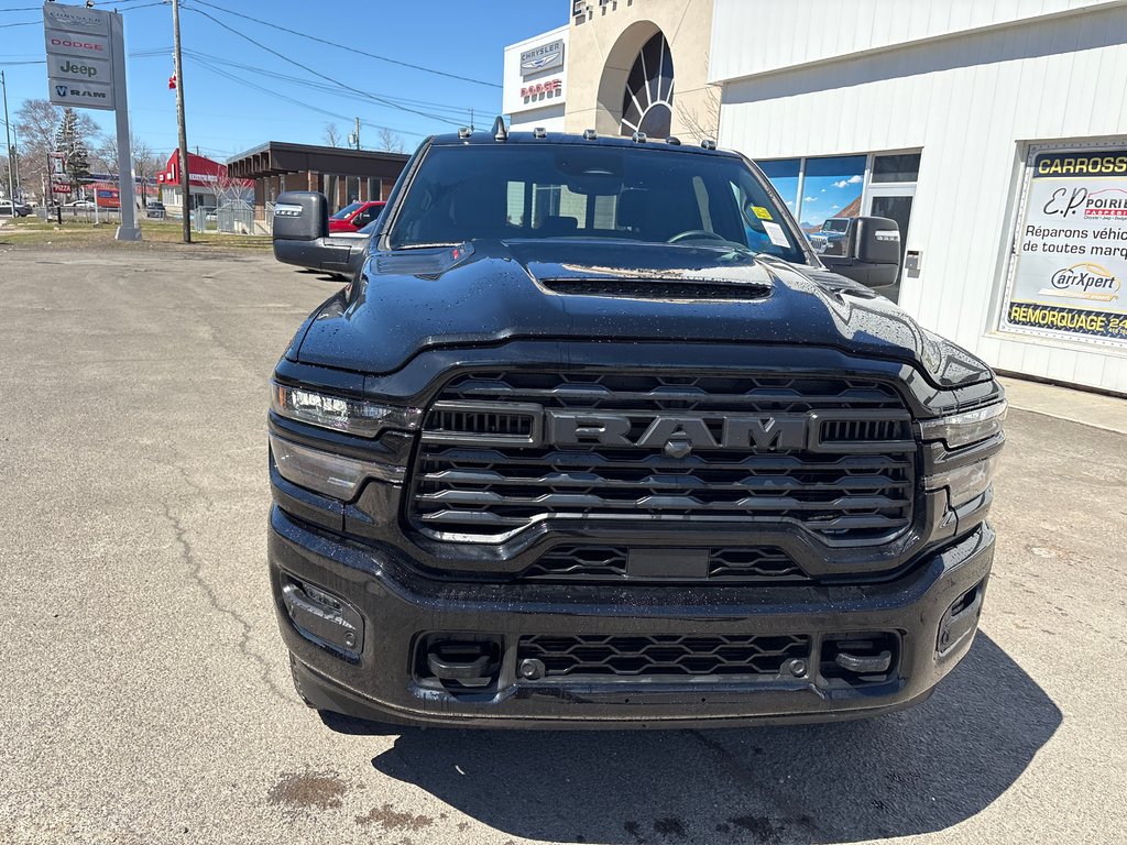 2026 Ram 2500 BLACK EXPRESS in Paspébiac, Quebec - 2 - w1024h768px