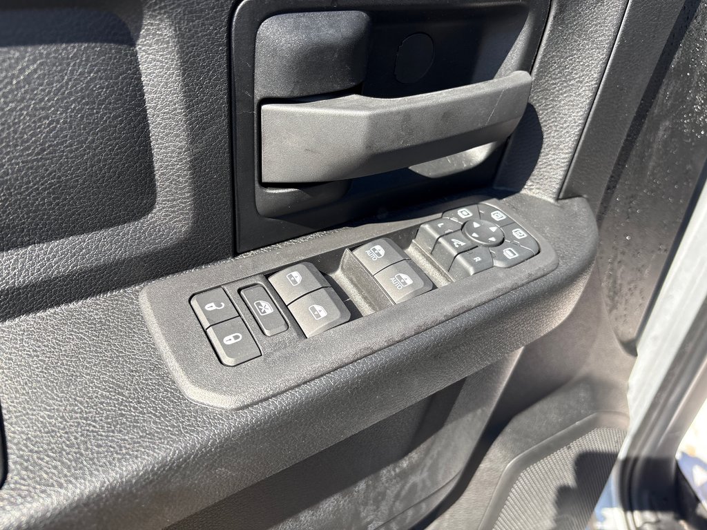 2026 Ram 2500 WARLOCK in Paspébiac, Quebec - 14 - w1024h768px