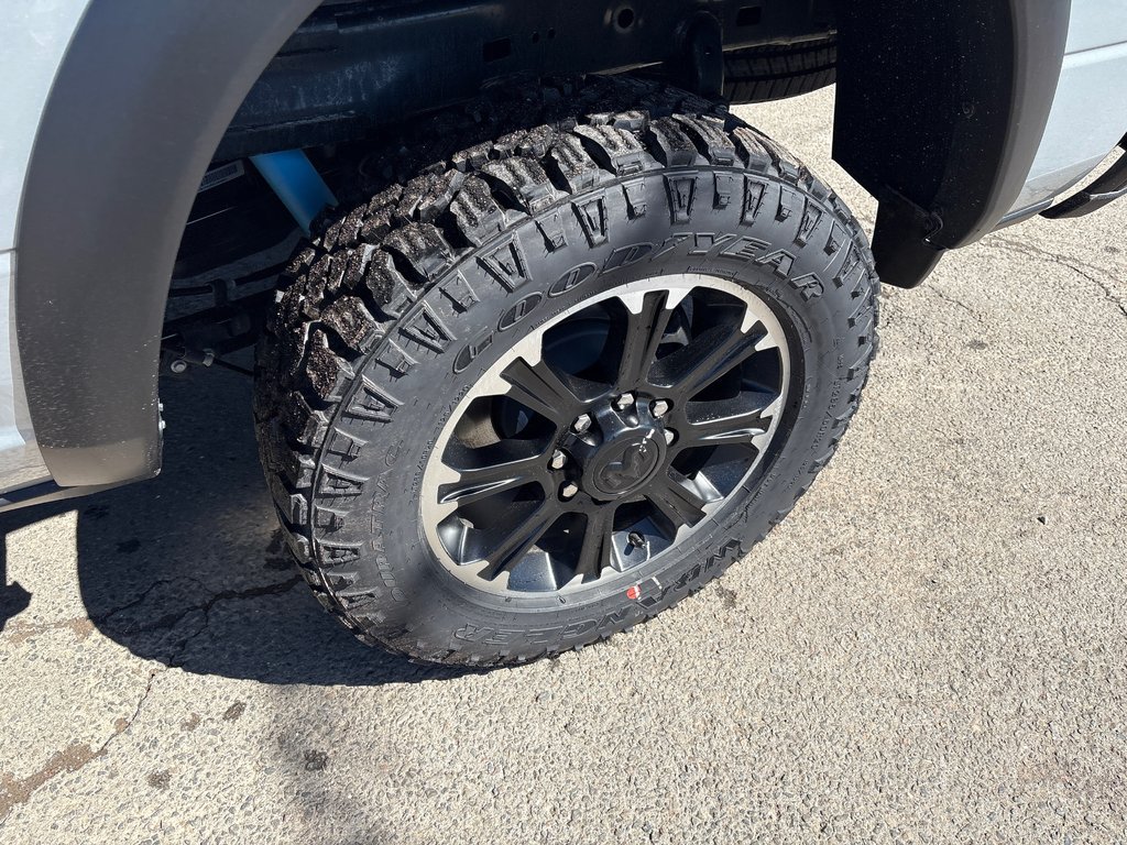2026 Ram 2500 WARLOCK in Paspébiac, Quebec - 9 - w1024h768px