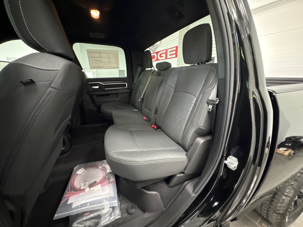 Ram 2500 Big Horn 2026 à Paspébiac, Québec - 11 - w1024h768px