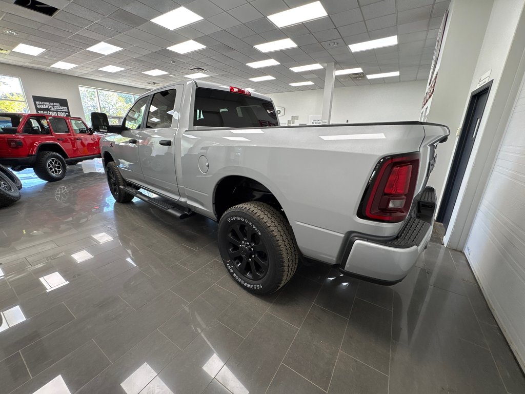 2027 Ram 2500 BLACK EXPRESS in Paspébiac, Quebec - 8 - w1024h768px