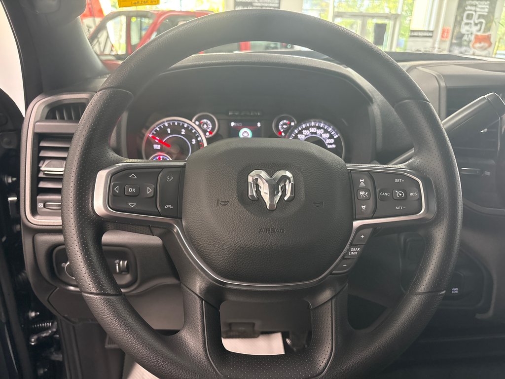 Ram 2500 BLACK EXPRESS 2027 à Paspébiac, Québec - 17 - w1024h768px