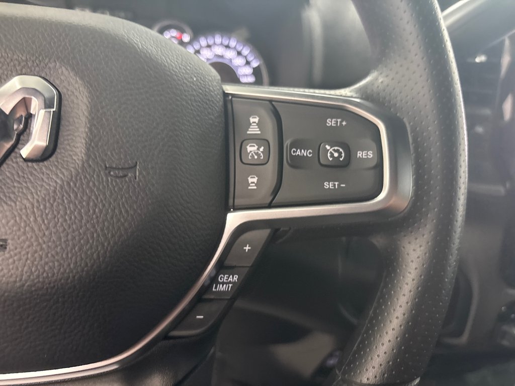 Ram 2500 BLACK EXPRESS 2027 à Paspébiac, Québec - 18 - w1024h768px
